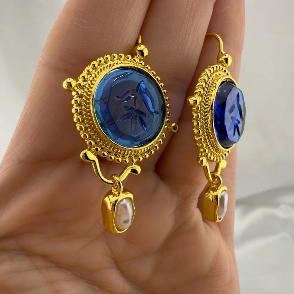 Earrings Blue Pearl Gold Vintage